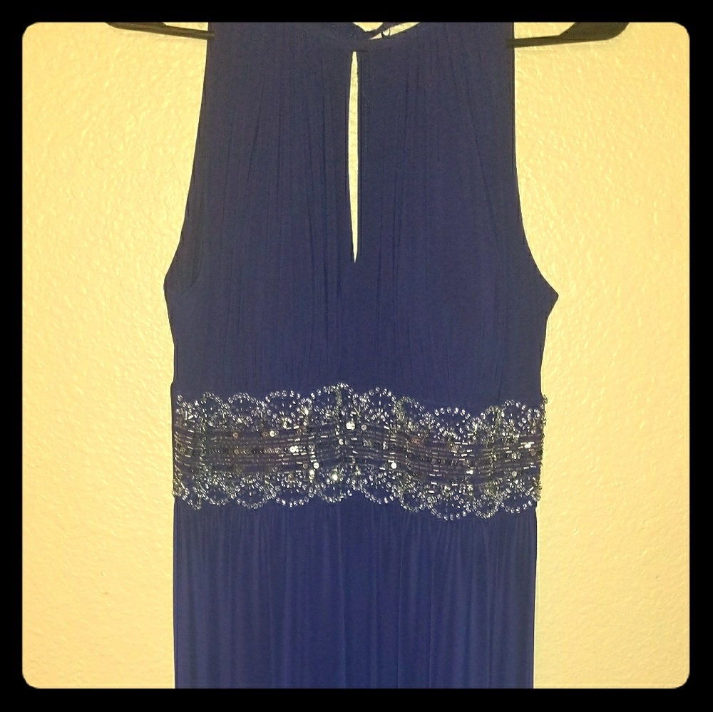 Formal/party wear